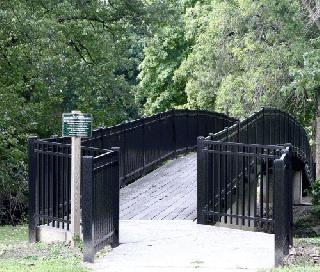 Entrance to Walking Bridge Bicentennial Park